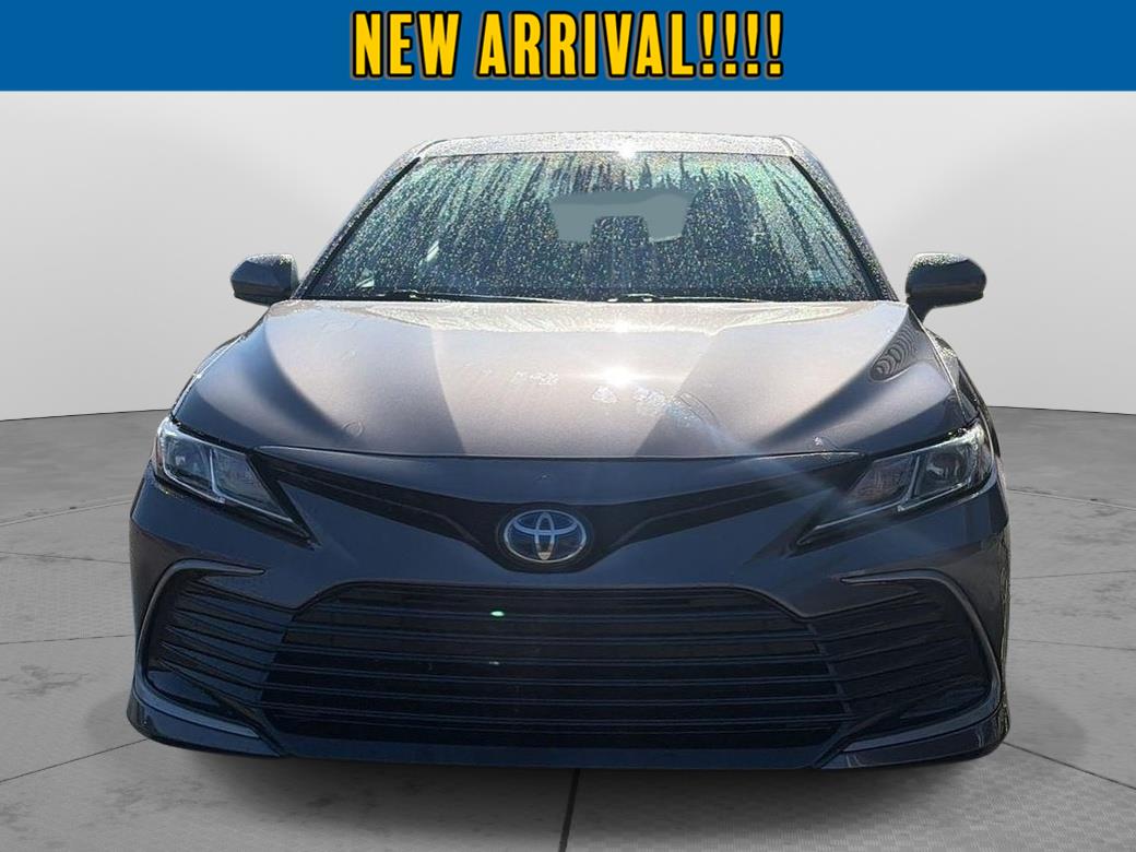 2021 Toyota Camry photo 2 of 2