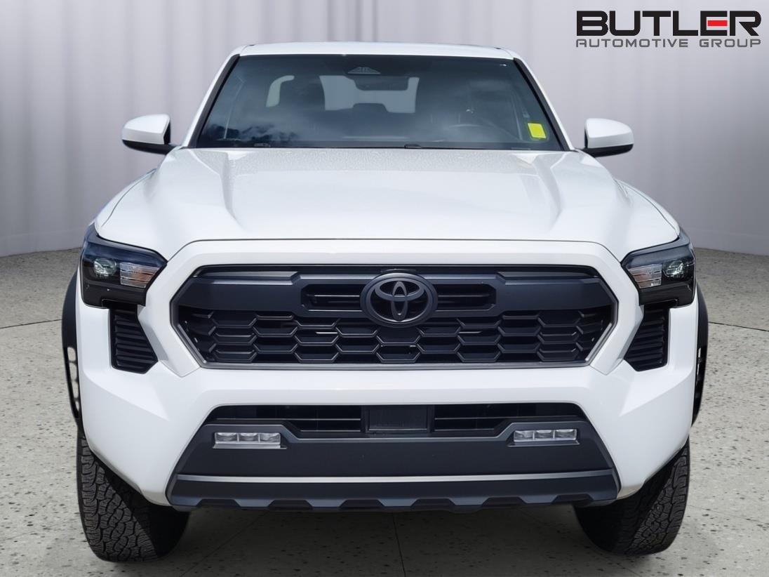 Used 2025 Toyota Tacoma Truck