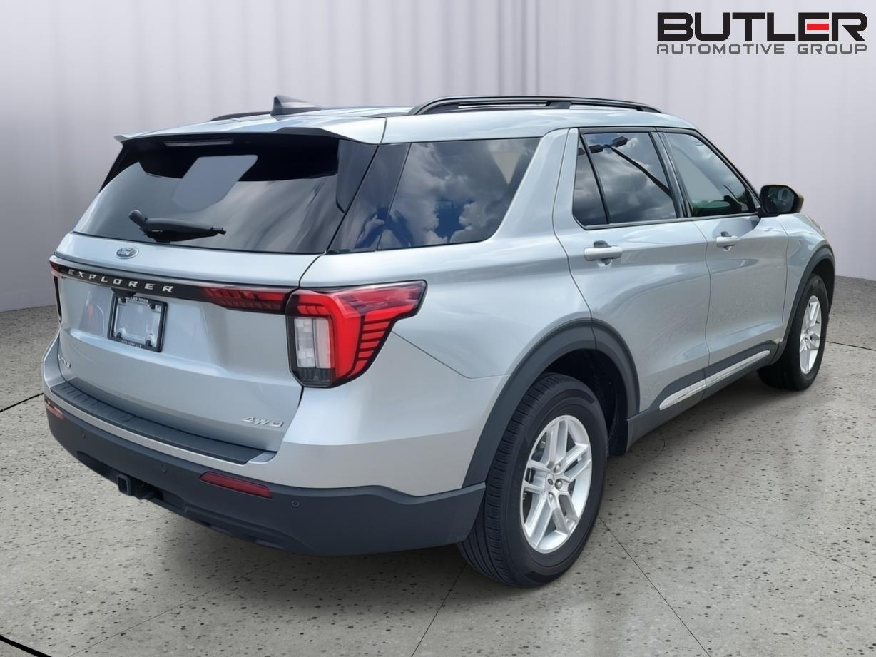 Used 2025 Ford Explorer SUV