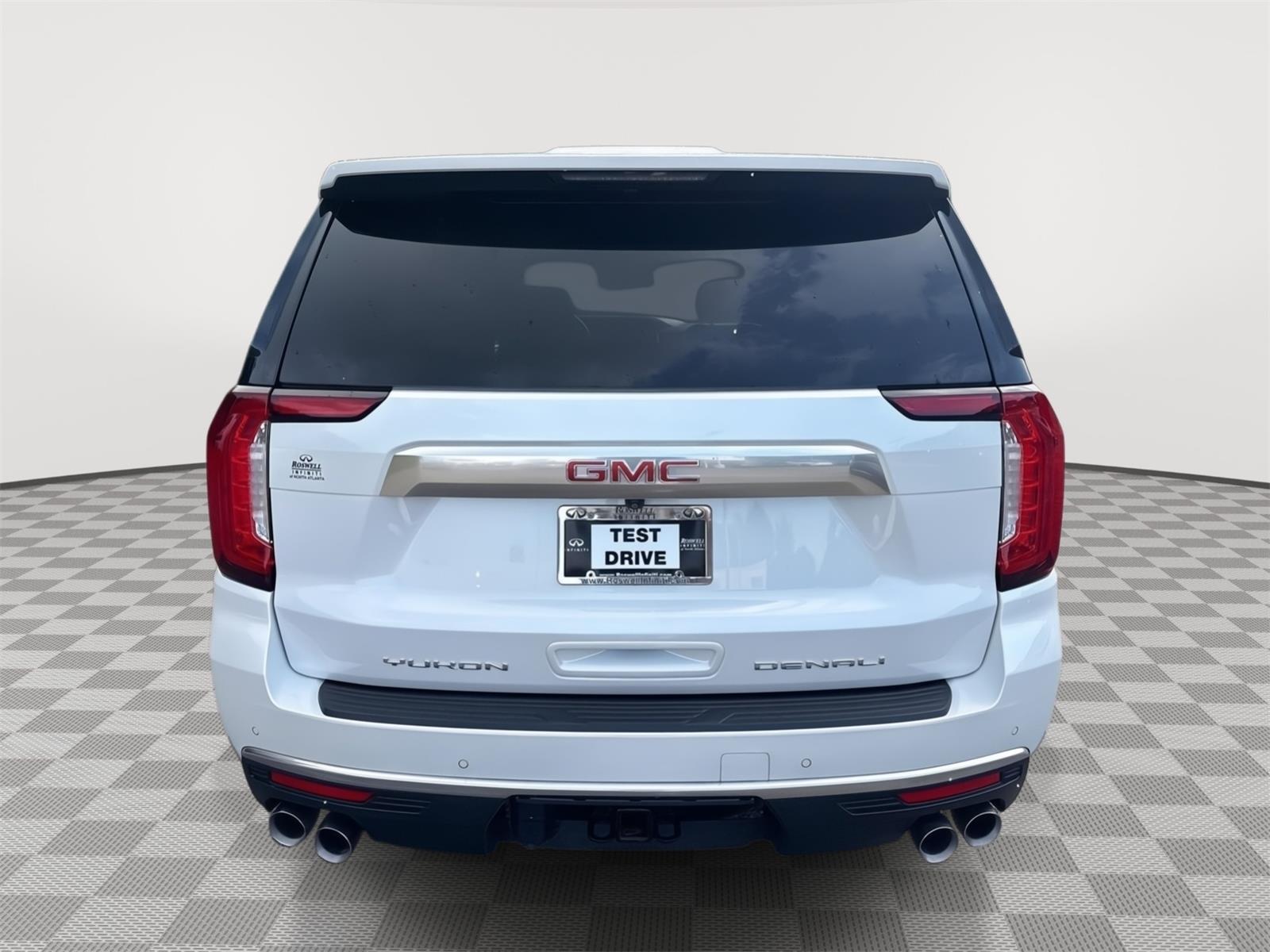 View vehicle photo 7