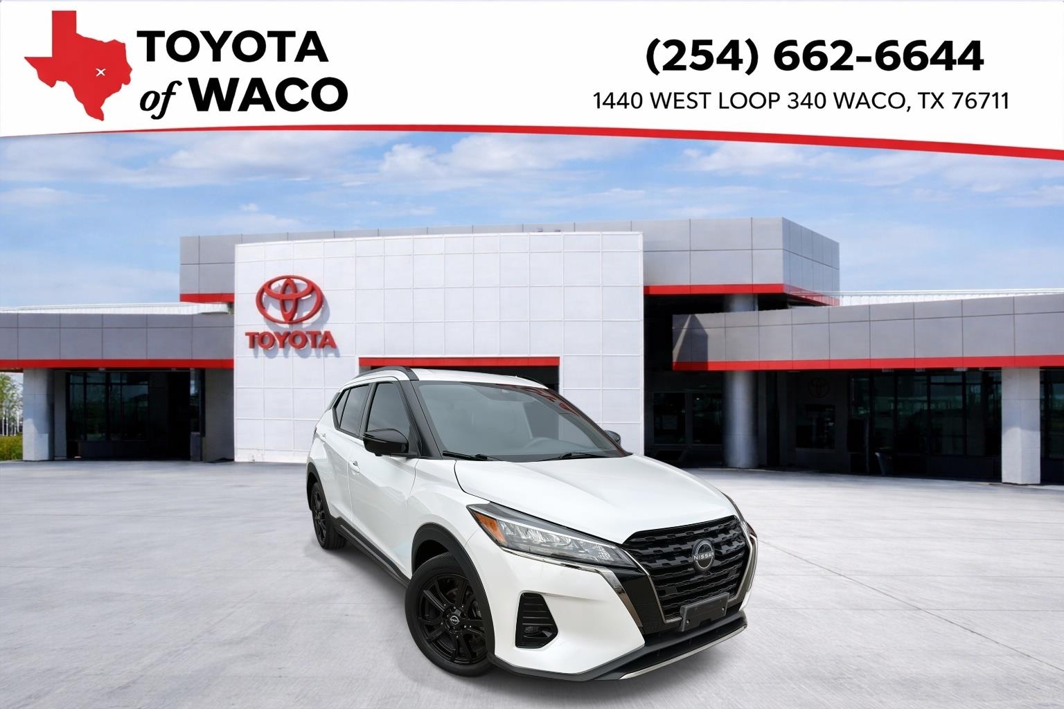 2023 Nissan Kicks SR