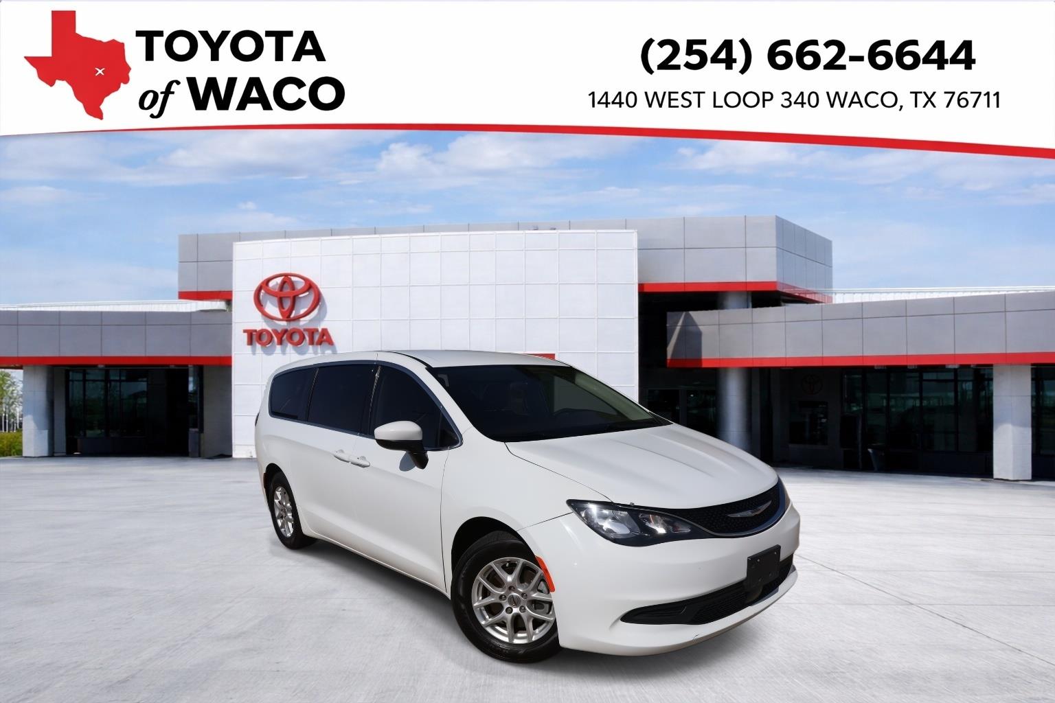 Bright White Clearcoat 2021 Chrysler Voyager Minivan Front-Wheel Drive 9-Speed Automatic