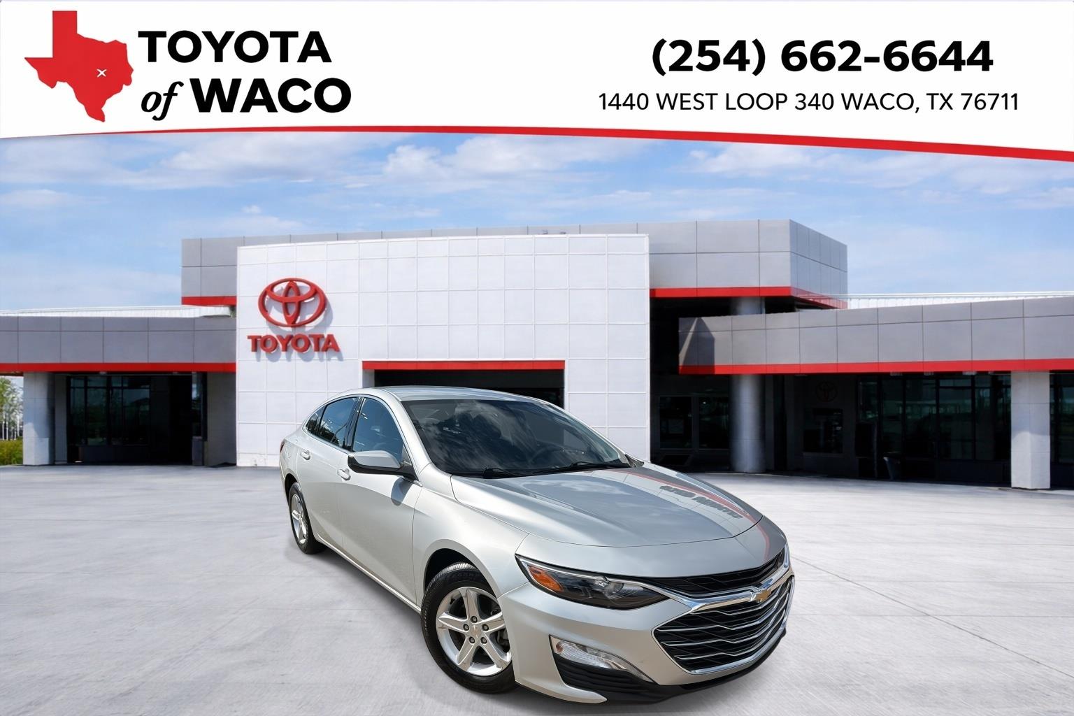 Silver Ice Metallic 2022 Chevrolet Malibu Sedan Front-Wheel Drive Continuously Variable Transmission