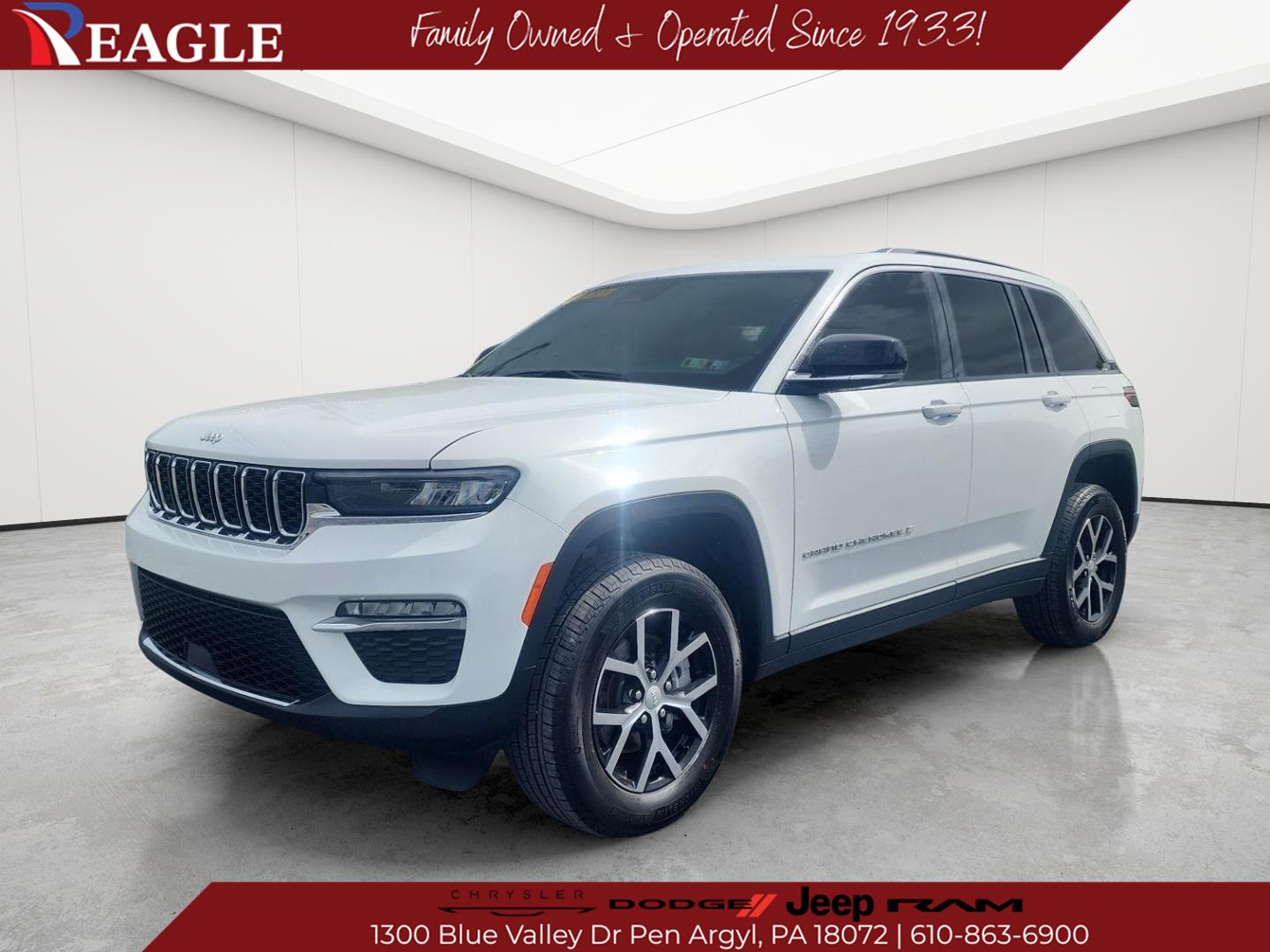 Bright White Clearcoat 2025 Jeep Grand Cherokee SUV / Crossover Four-Wheel Drive 8-Speed Automatic