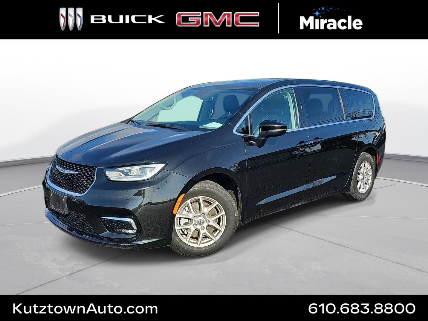 2023 Chrysler Pacifica Touring L FWD