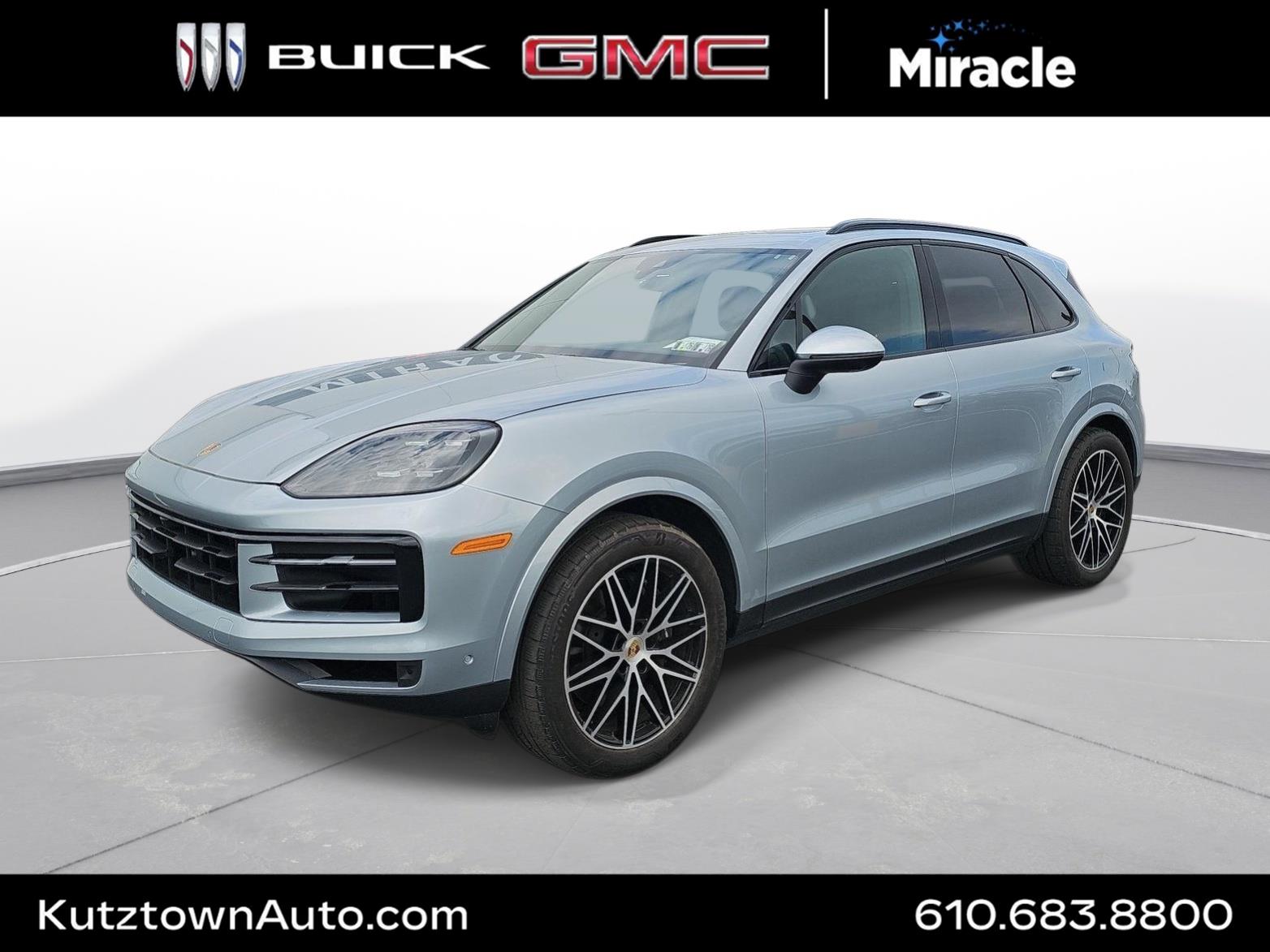2024 Porsche Cayenne -'s photo
