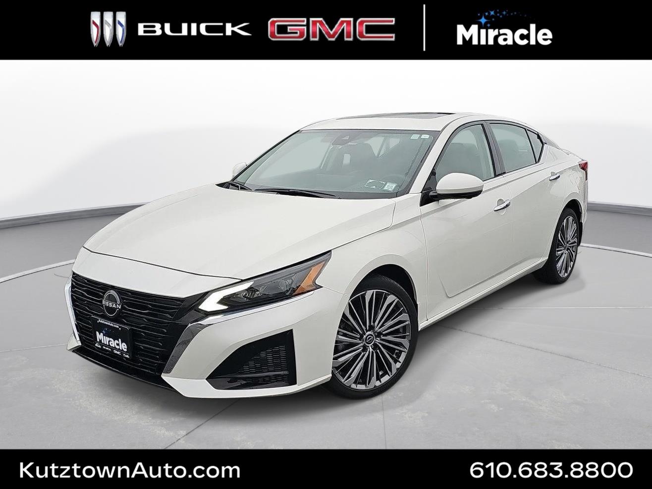 Pearl White Tricoat 2023 Nissan Altima Sedan All-Wheel Drive Continuously Variable Transmission