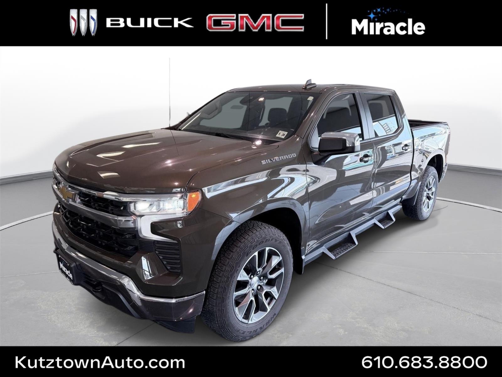 Dark Ash Metallic 2023 Chevrolet Silverado 1500 Pickup Truck Four-Wheel Drive 8-Speed Automatic