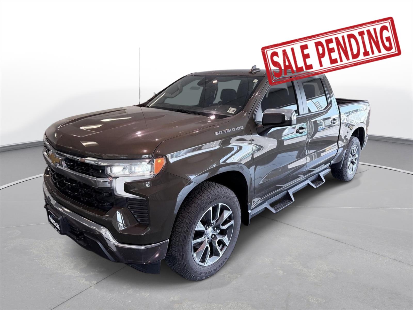 Dark Ash Metallic 2023 Chevrolet Silverado 1500 Pickup Truck Four-Wheel Drive 8-Speed Automatic