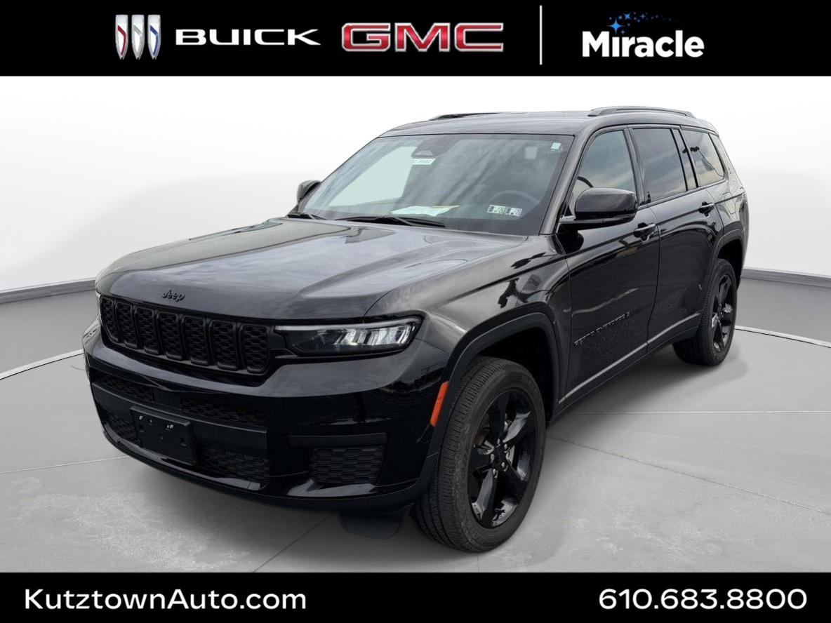 Diamond Black Crystal Pearlcoat 2023 Jeep Grand Cherokee L SUV / Crossover Four-Wheel Drive 8-Speed Automatic
