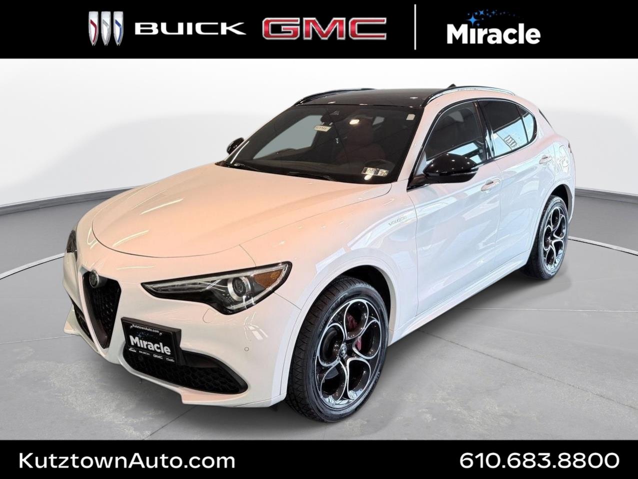 Alfa White 2023 Alfa Romeo Stelvio SUV / Crossover All-Wheel Drive Automatic