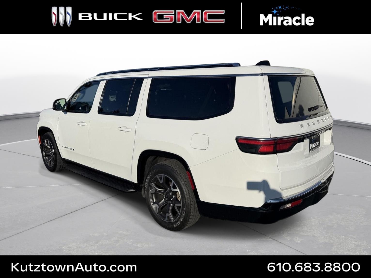 Bright White Clearcoat 2024 Jeep Wagoneer L SUV / Crossover Four-Wheel Drive 8-Speed Automatic