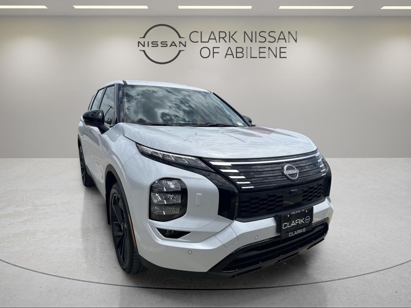 Alpine Frost 2026 Nissan Rogue Plug-In Hybrid SUV / Crossover All-Wheel Drive Automatic
