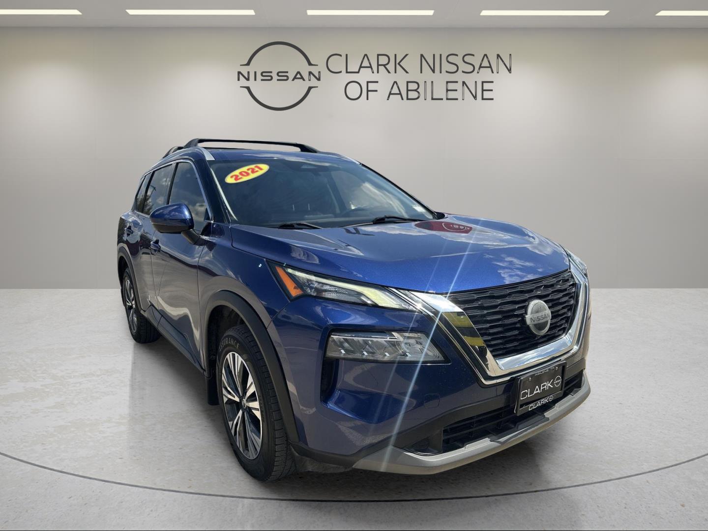  2021 Nissan Rogue SV FWD   