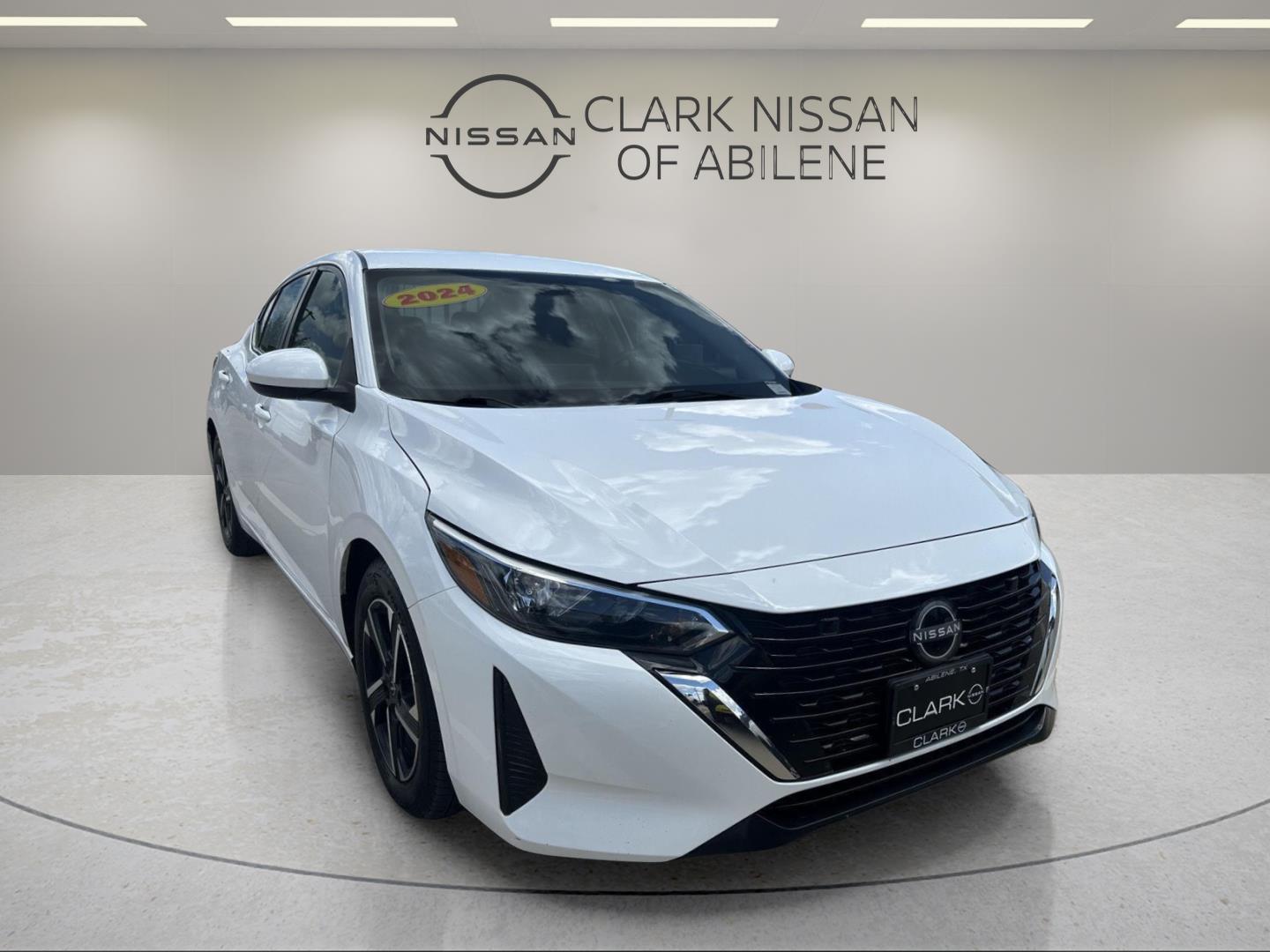 White (Fresh Powder) 2024 Nissan Sentra Sedan Front-Wheel Drive Continuously Variable Transmission