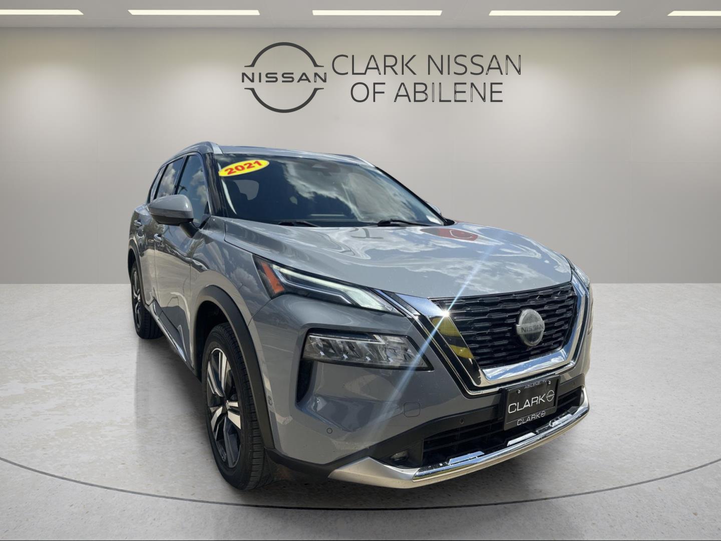 Boulder Gray Pearl 2021 Nissan Rogue SUV / Crossover Front-Wheel Drive Continuously Variable Transmission