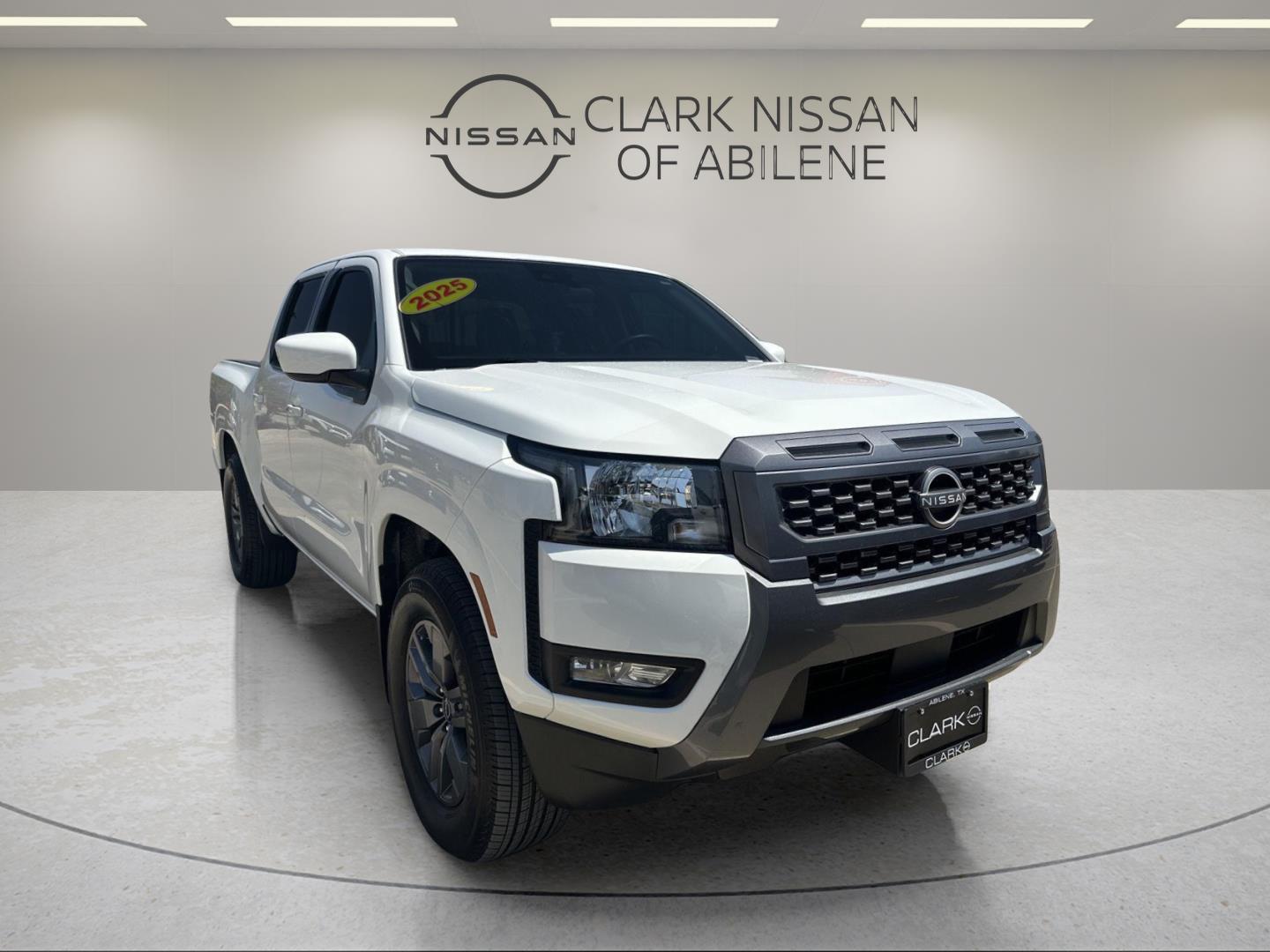 2025 Nissan Frontier SV Crew Cab RWD