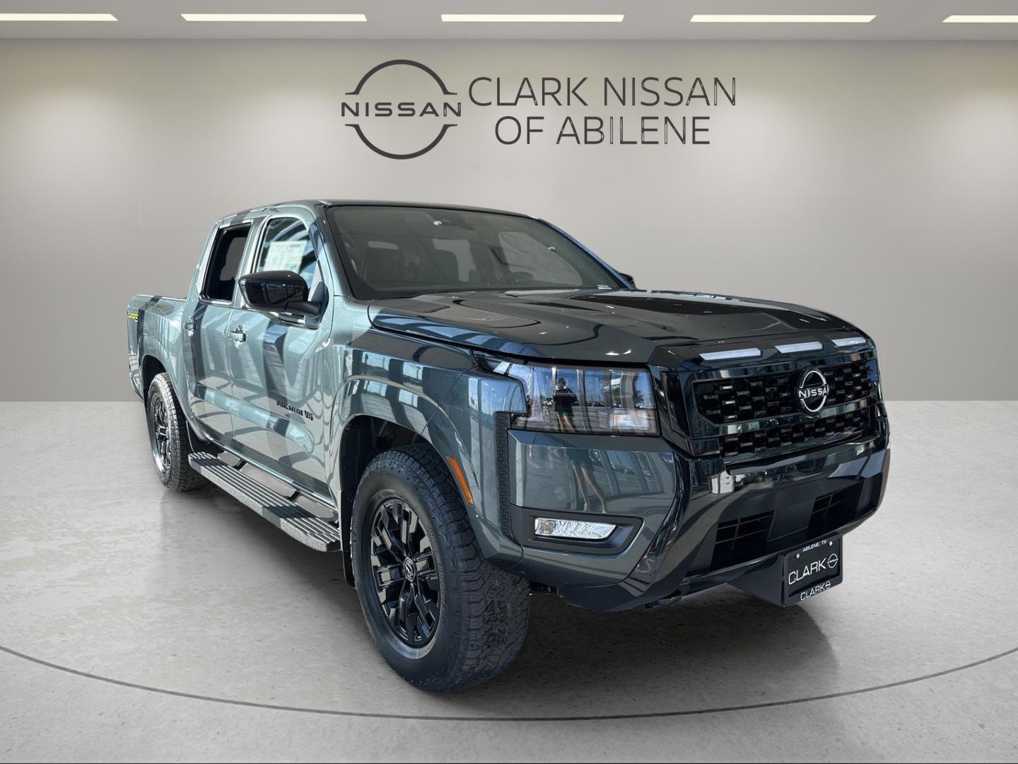 Alpine Metallic 2027 Nissan Frontier Pickup Truck 4X2 Automatic