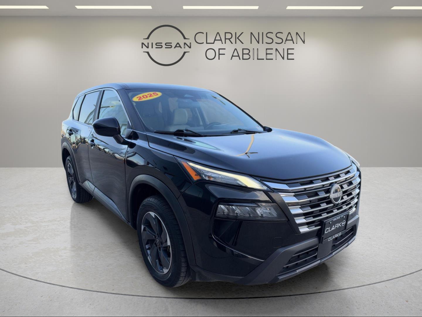 Super Black 2025 Nissan Rogue SUV / Crossover Front-Wheel Drive Continuously Variable Transmission
