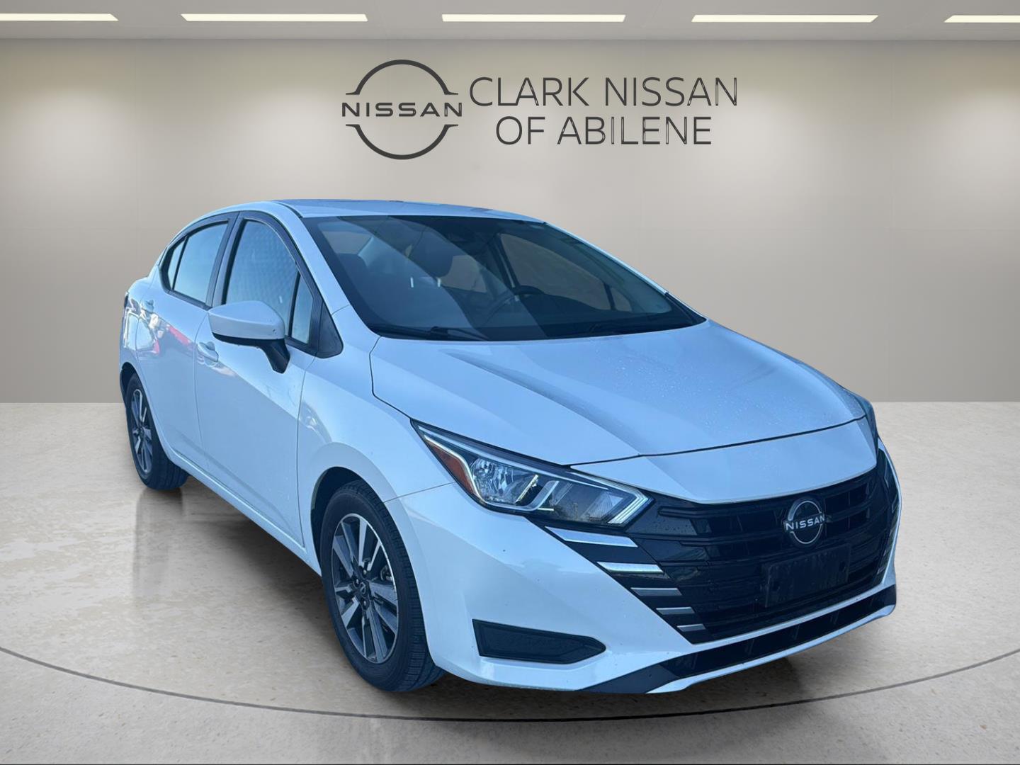 2024 Nissan Versa SV FWD