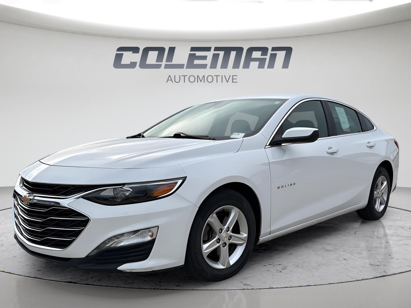 Summit White 2024 Chevrolet Malibu Sedan Front-Wheel Drive Continuously Variable Transmission