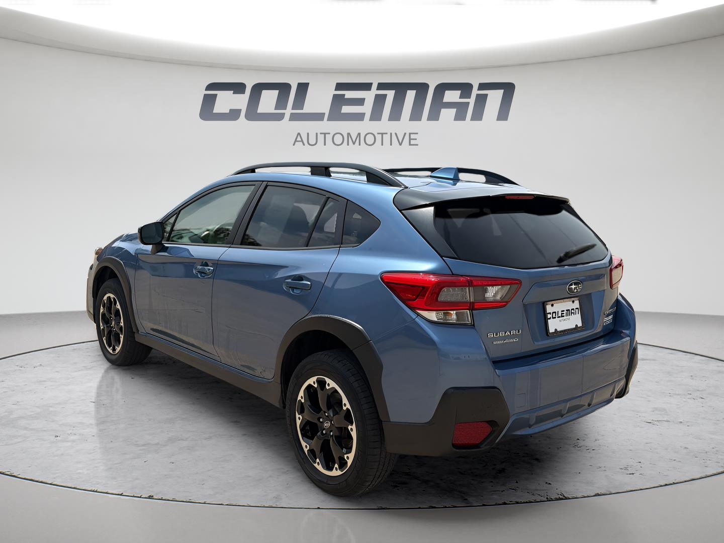 View vehicle photo 3