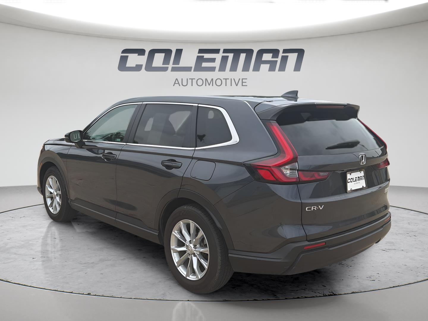 View vehicle photo 6
