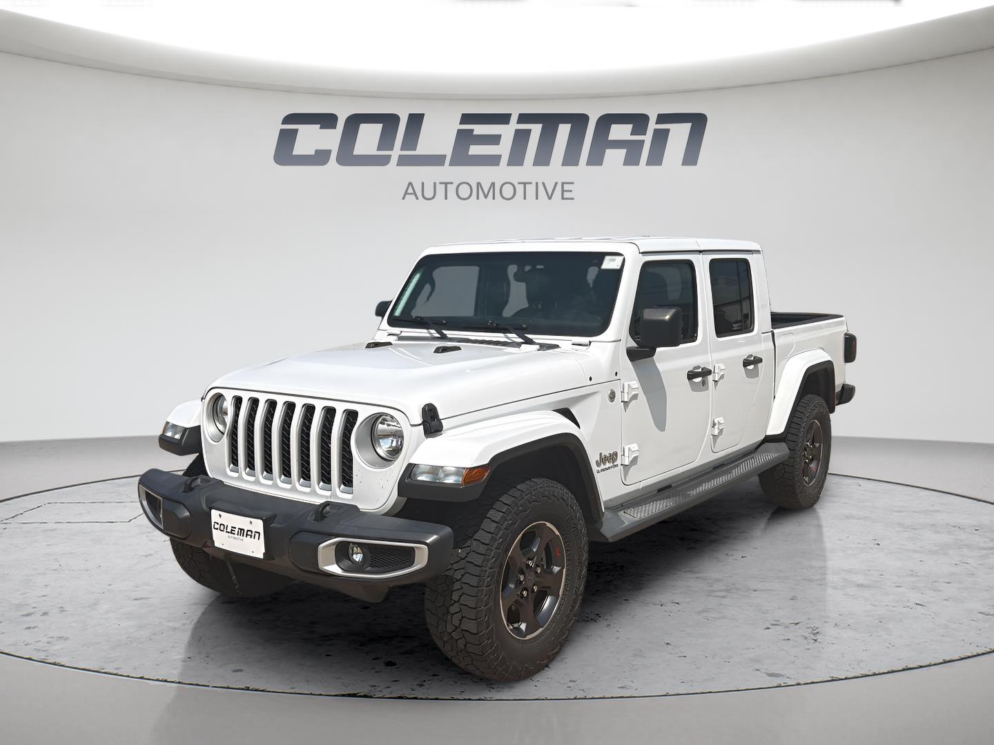 Bright White Clearcoat 2020 Jeep Gladiator Pickup Truck Four-Wheel Drive 8-Speed Automatic