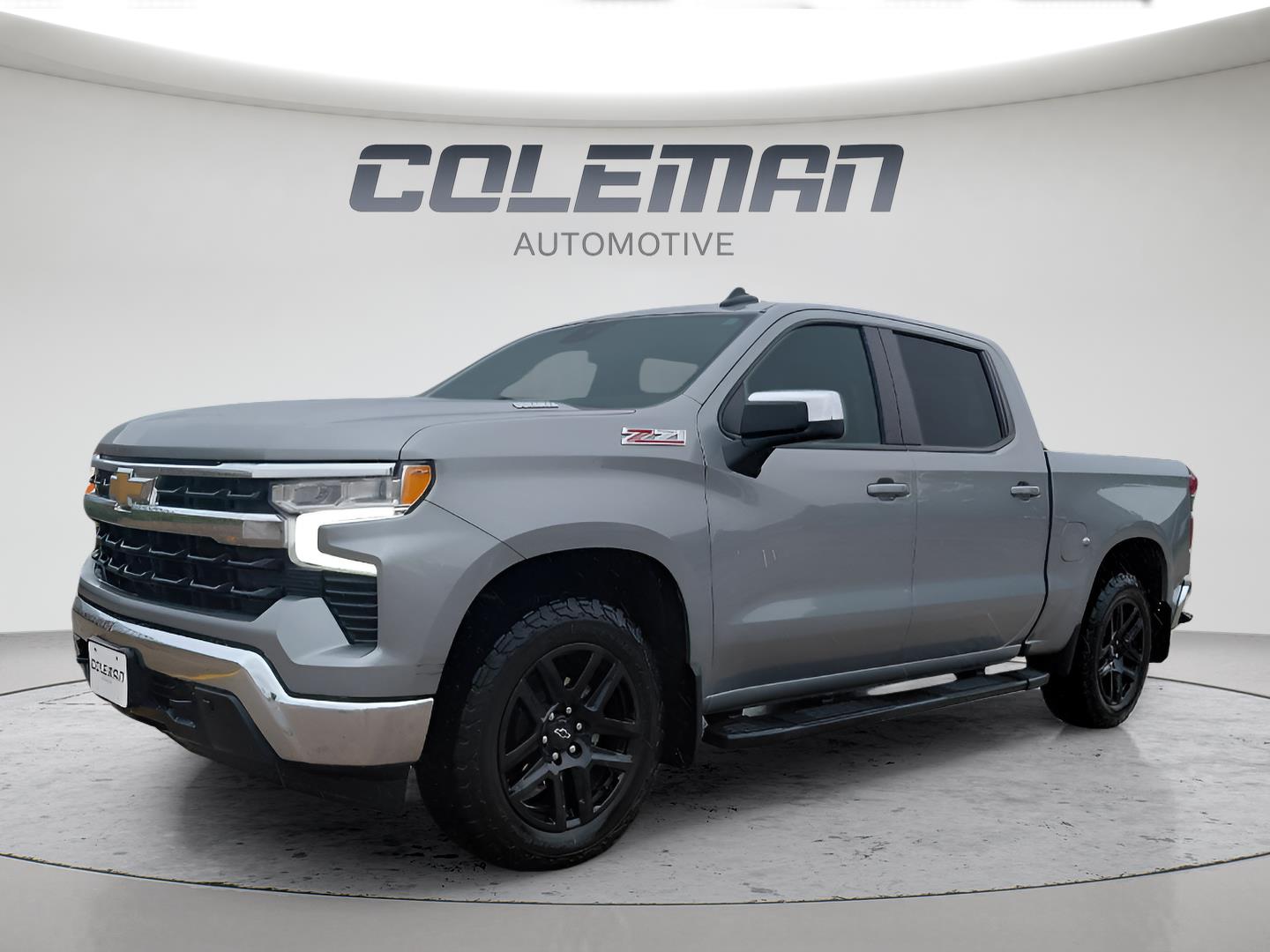 Sterling Gray Metallic 2024 Chevrolet Silverado 1500 Pickup Truck Four-Wheel Drive Automatic