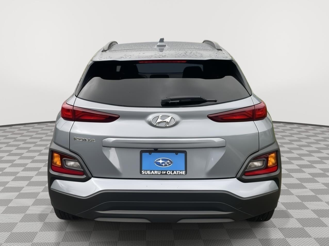 Used 2020 Sonic Silver Hyundai SEL Plus image 13