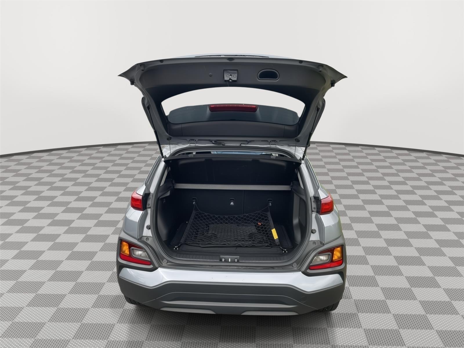 Used 2020 Sonic Silver Hyundai SEL Plus image 15