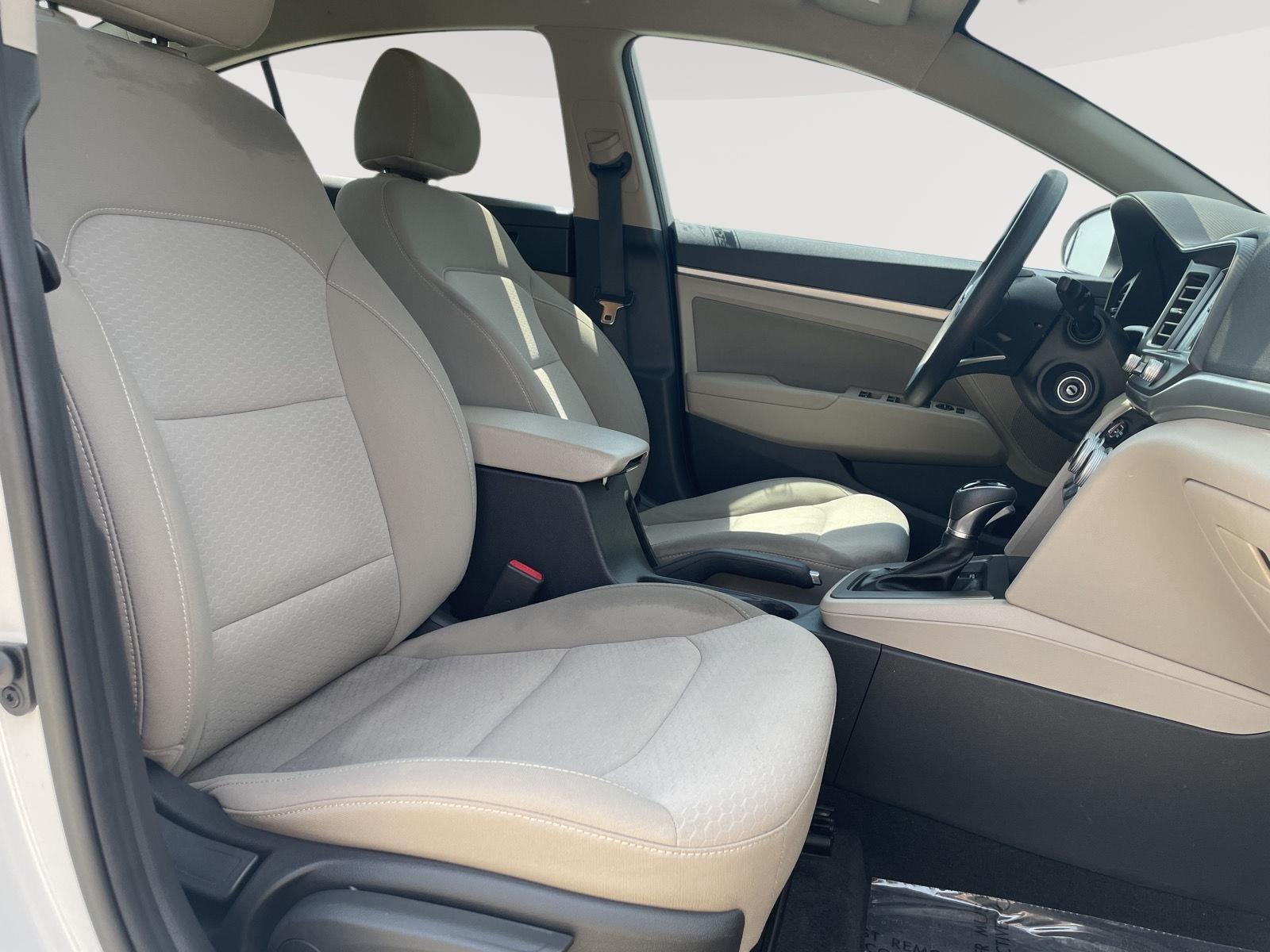 Used 2019 Quartz White Pearl Hyundai SEL image 16