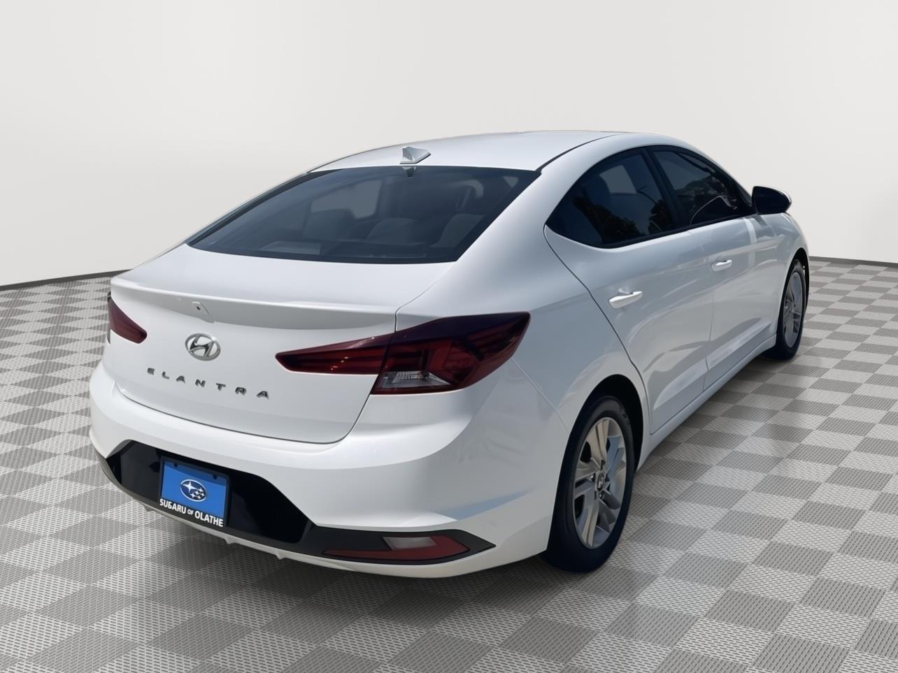 Used 2019 Quartz White Pearl Hyundai SEL image 14