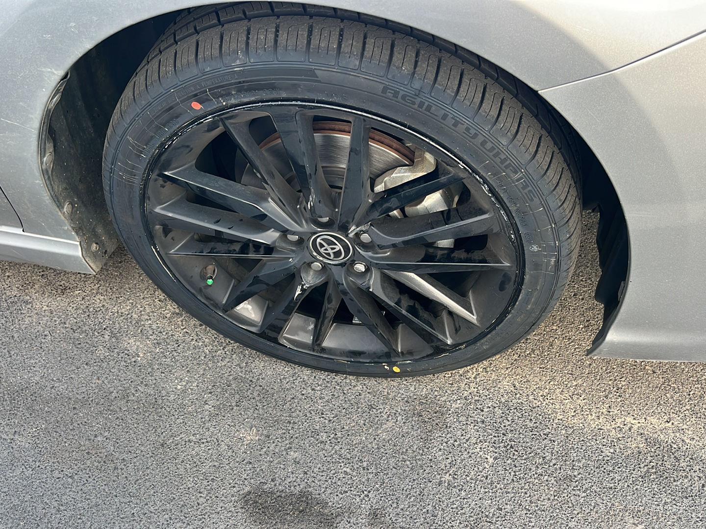 View vehicle photo 7