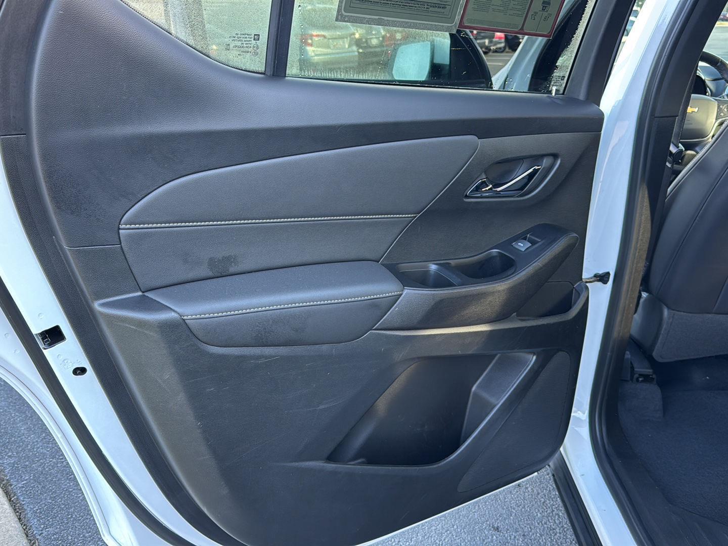 Used 2023 Chevrolet Traverse SUV