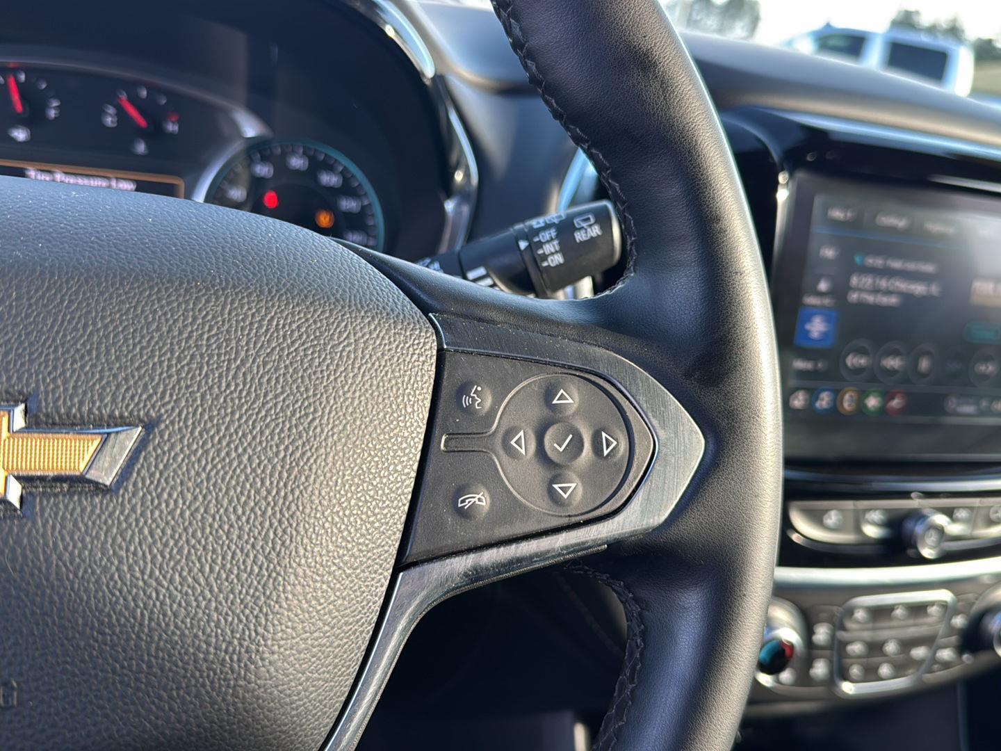 Used 2023 Chevrolet Traverse SUV