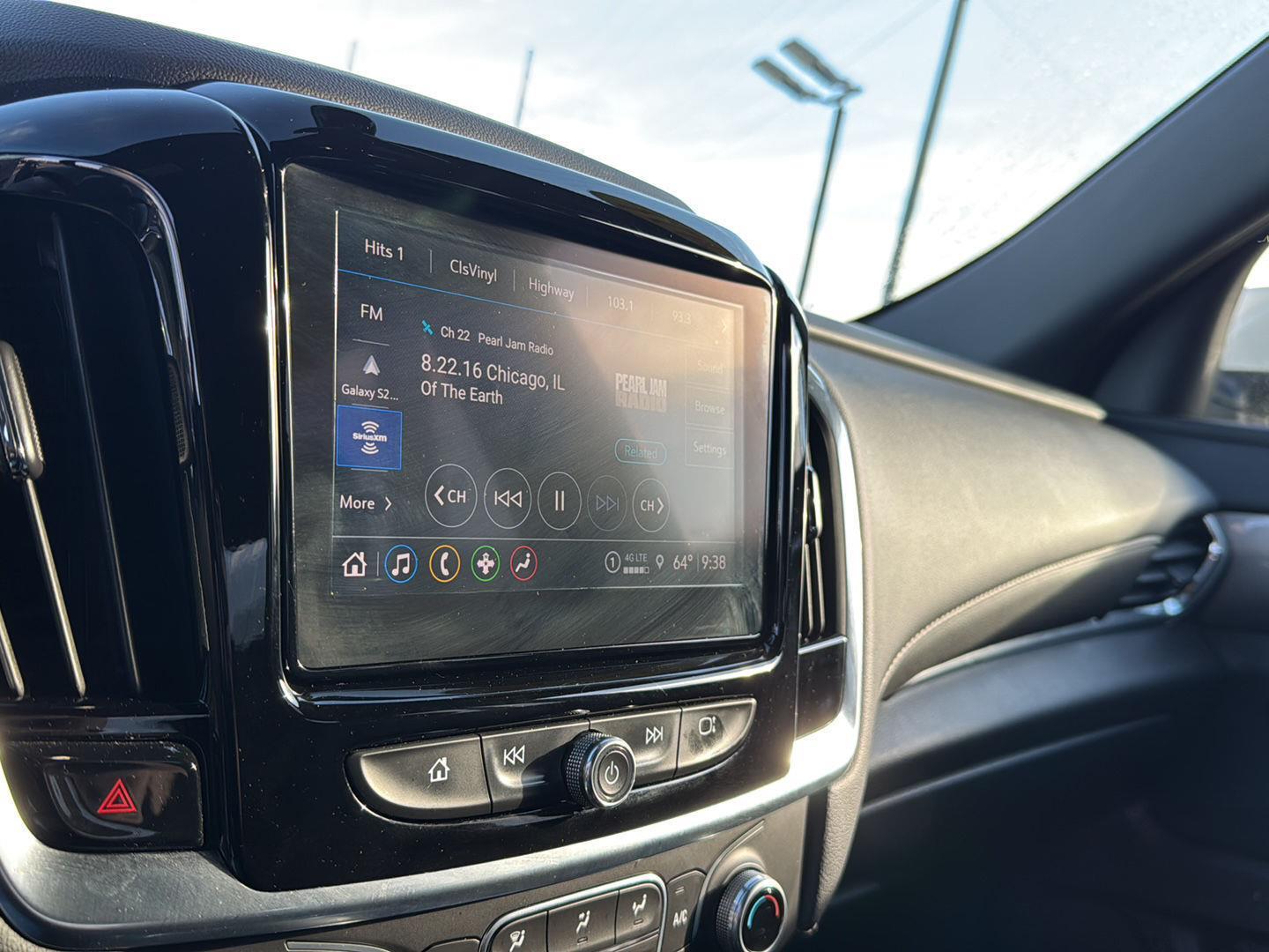 Used 2023 Chevrolet Traverse SUV