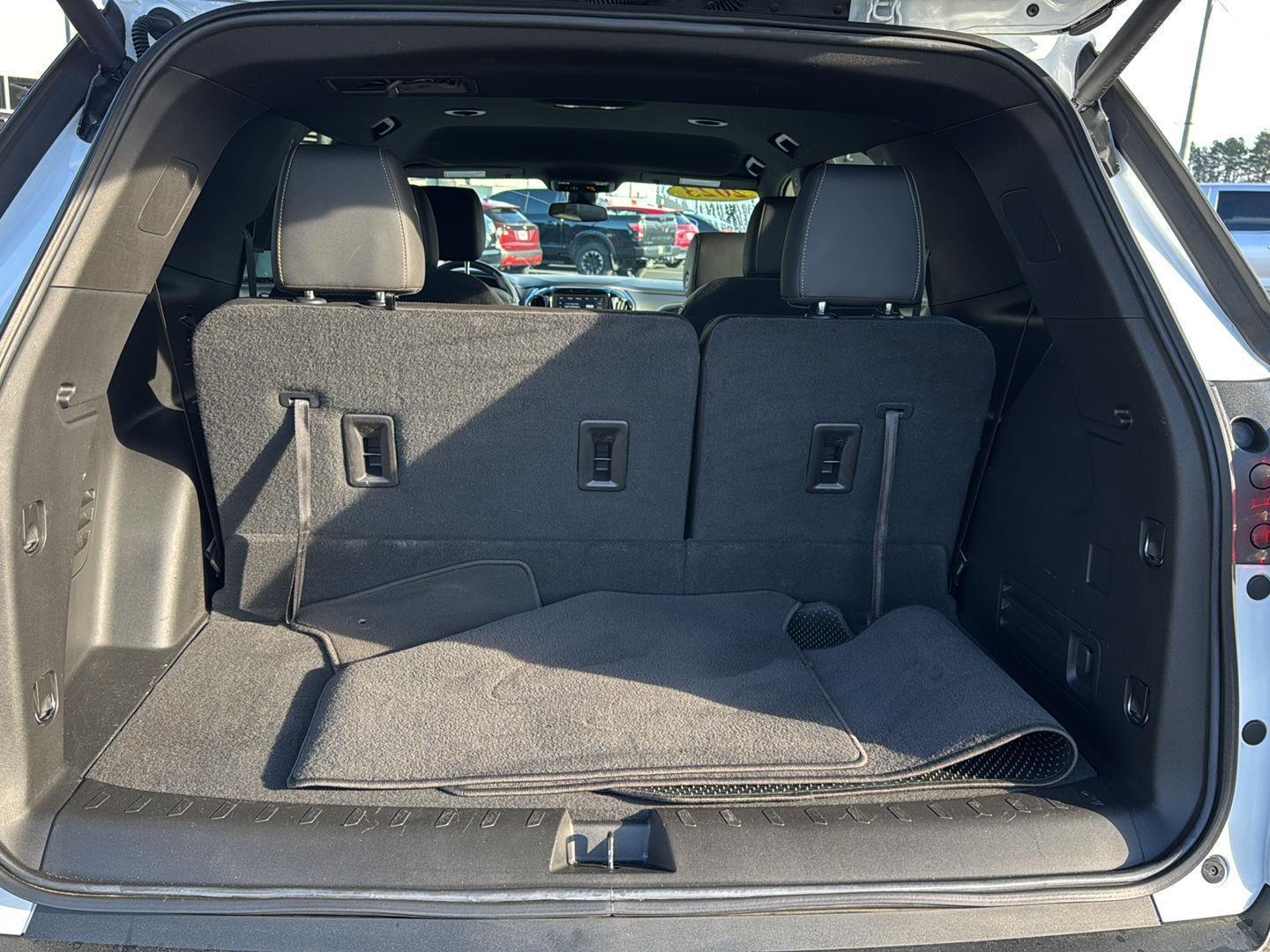 Used 2023 Chevrolet Traverse SUV