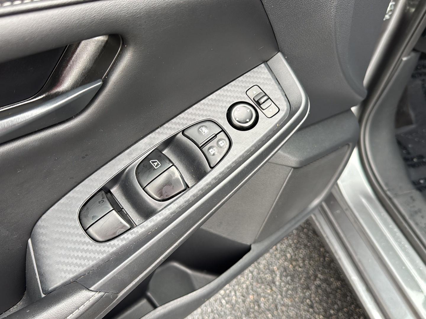 Used 2025 Nissan Sentra Sedan