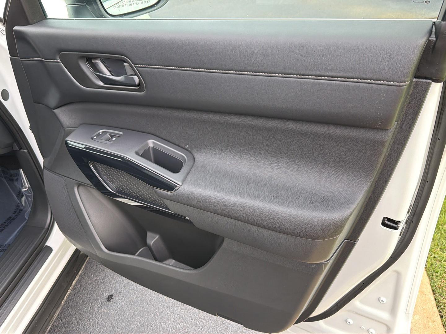 Used 2024 Nissan Pathfinder SUV