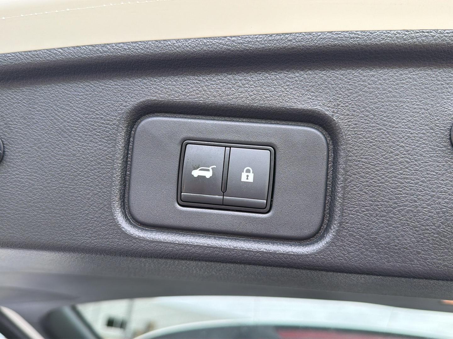 Used 2024 Nissan Pathfinder SUV