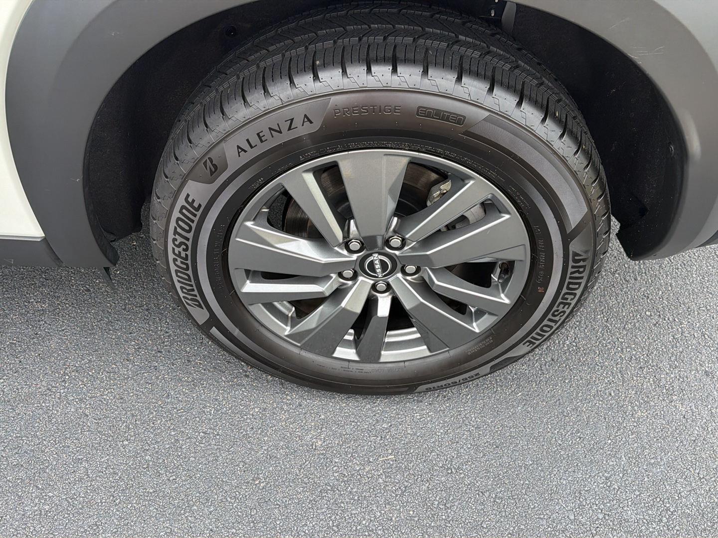 Used 2024 Nissan Pathfinder SUV