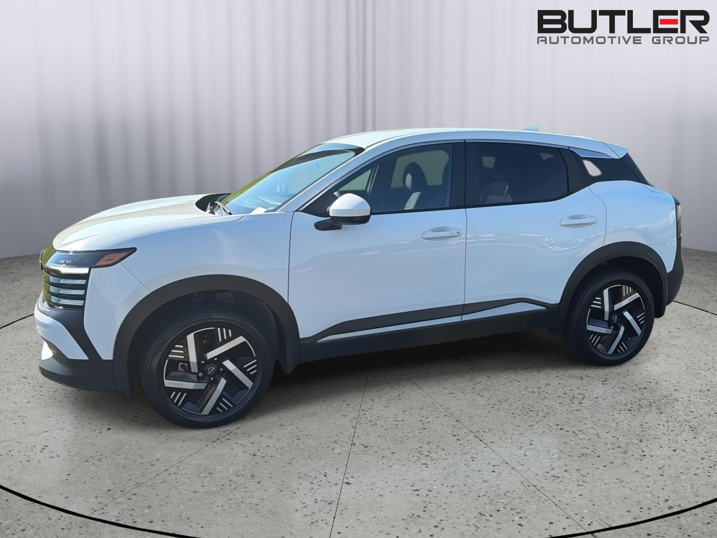 Used 2025 Nissan Kicks SUV