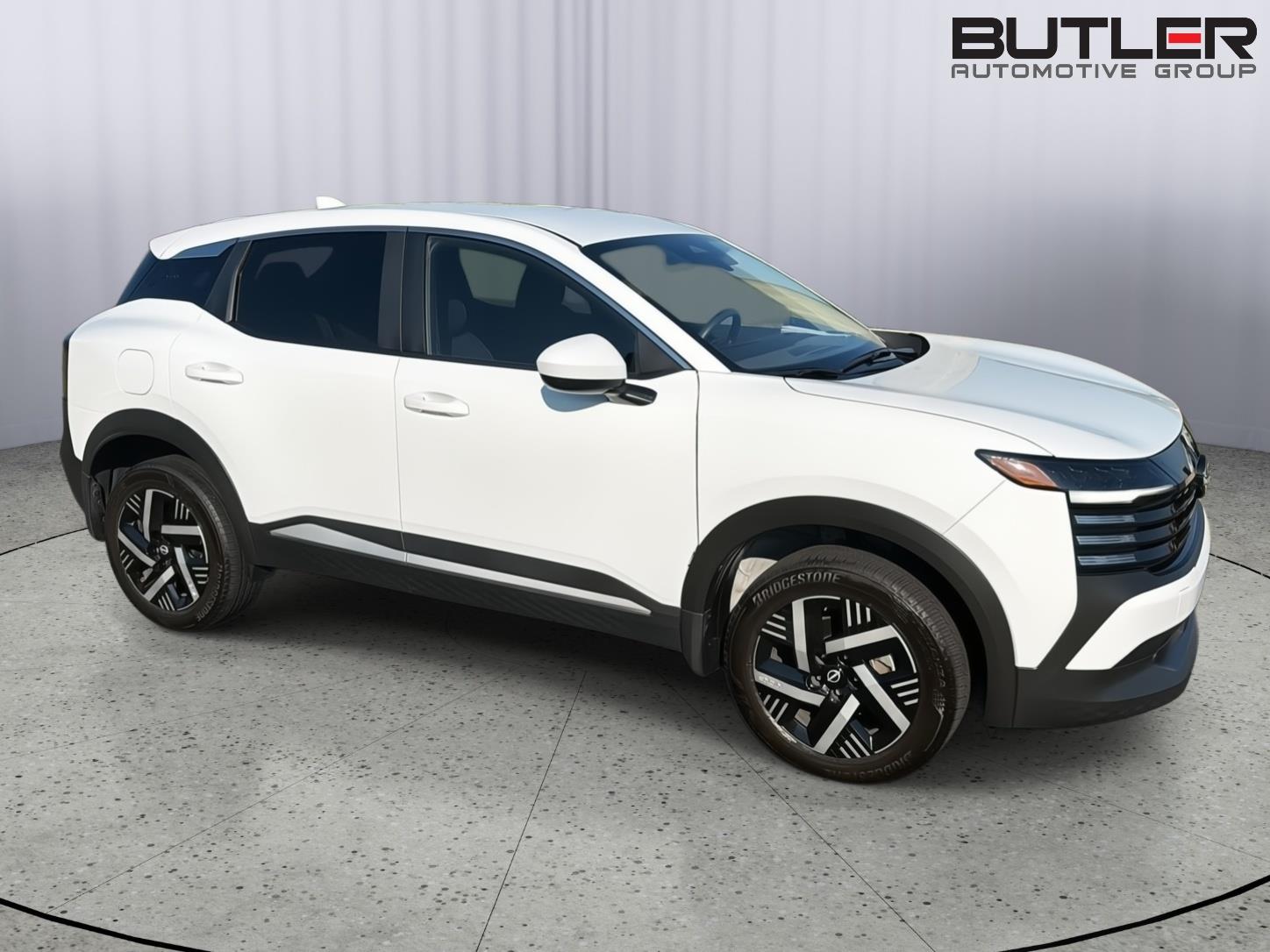 Used 2025 Nissan Kicks SUV