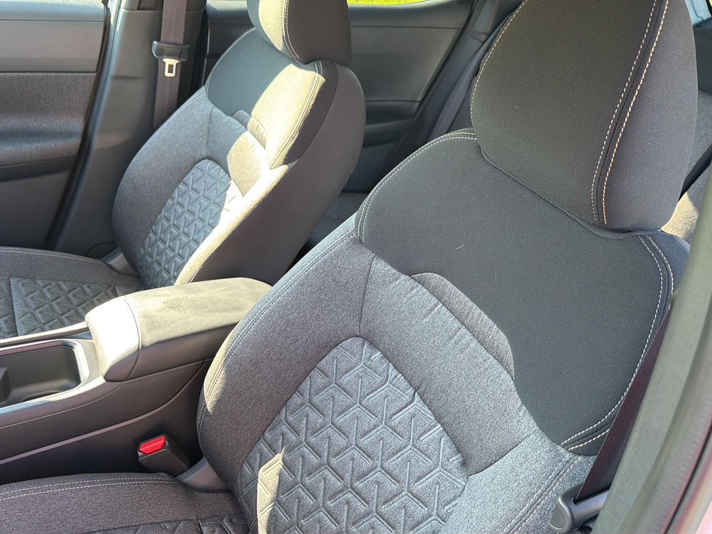 Used 2025 Nissan Kicks SUV