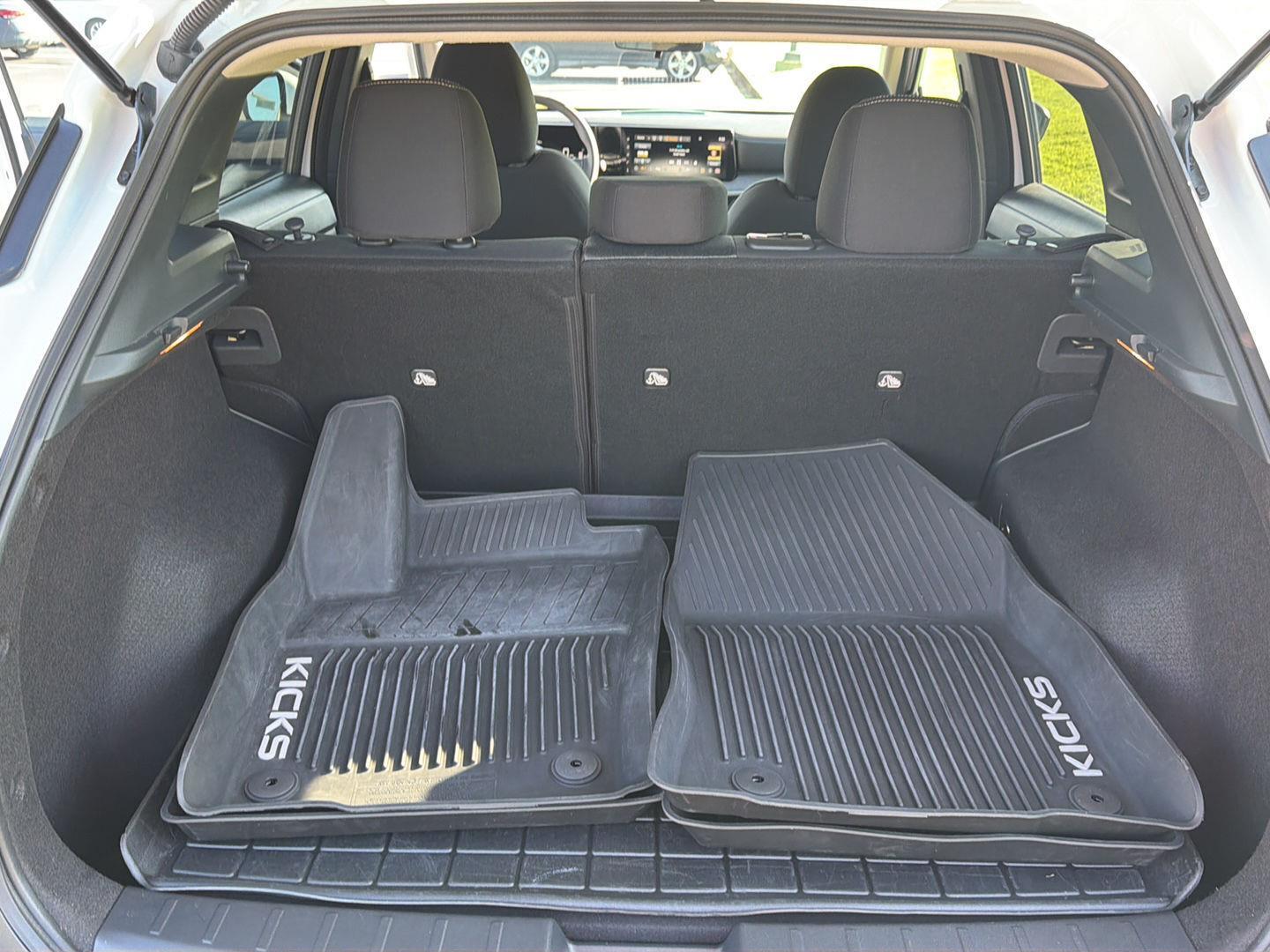 Used 2025 Nissan Kicks SUV