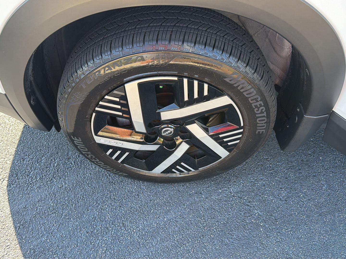 Used 2025 Nissan Kicks SUV