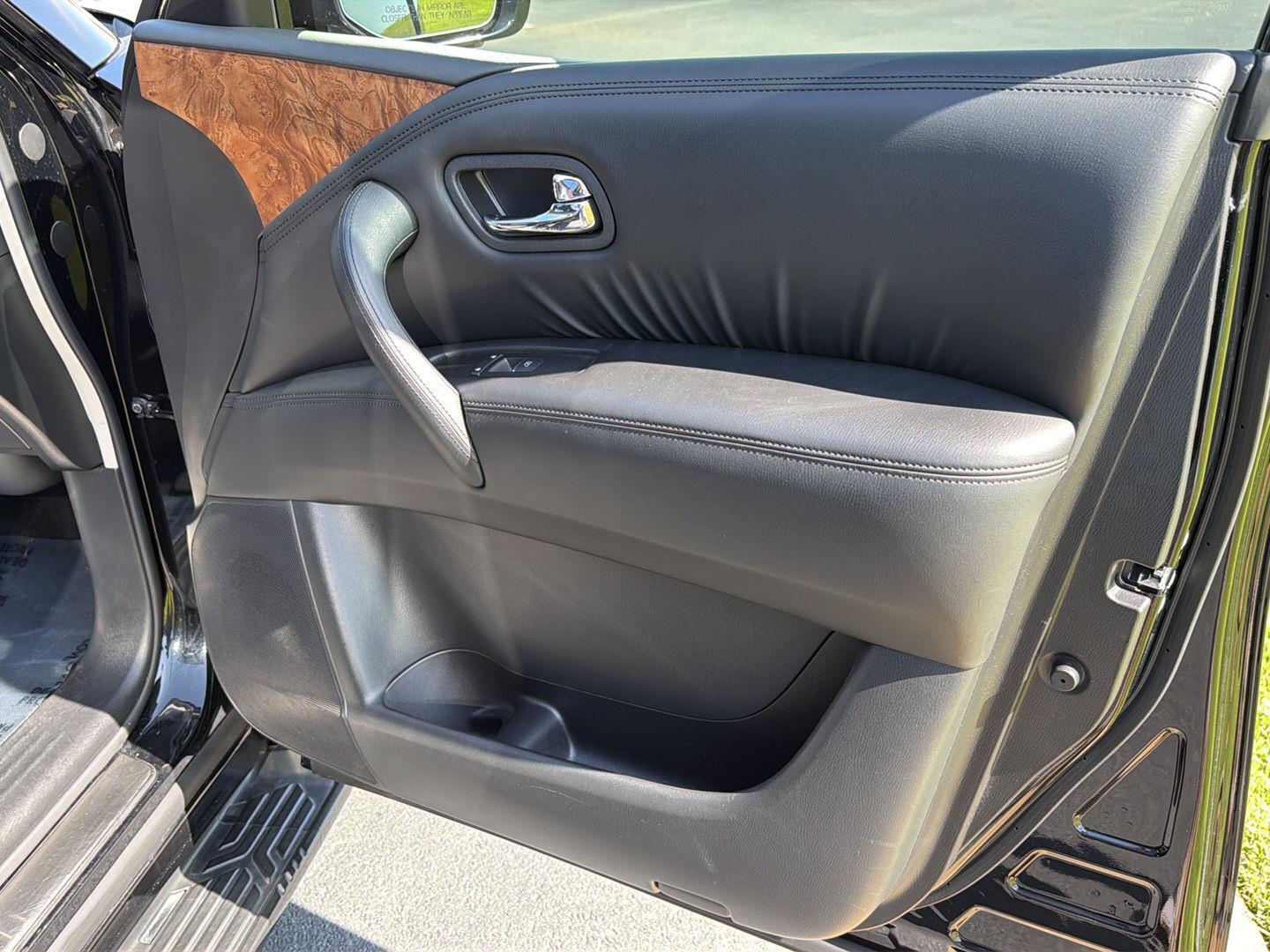 Used 2023 Nissan Armada SUV