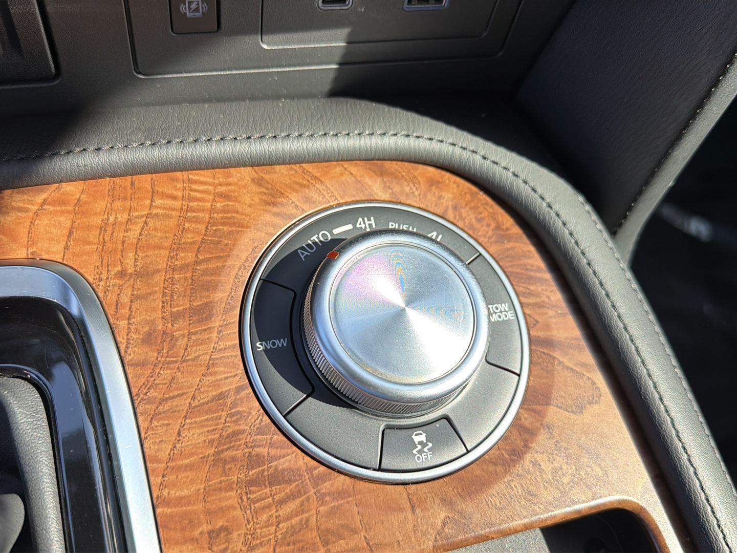Used 2023 Nissan Armada SUV