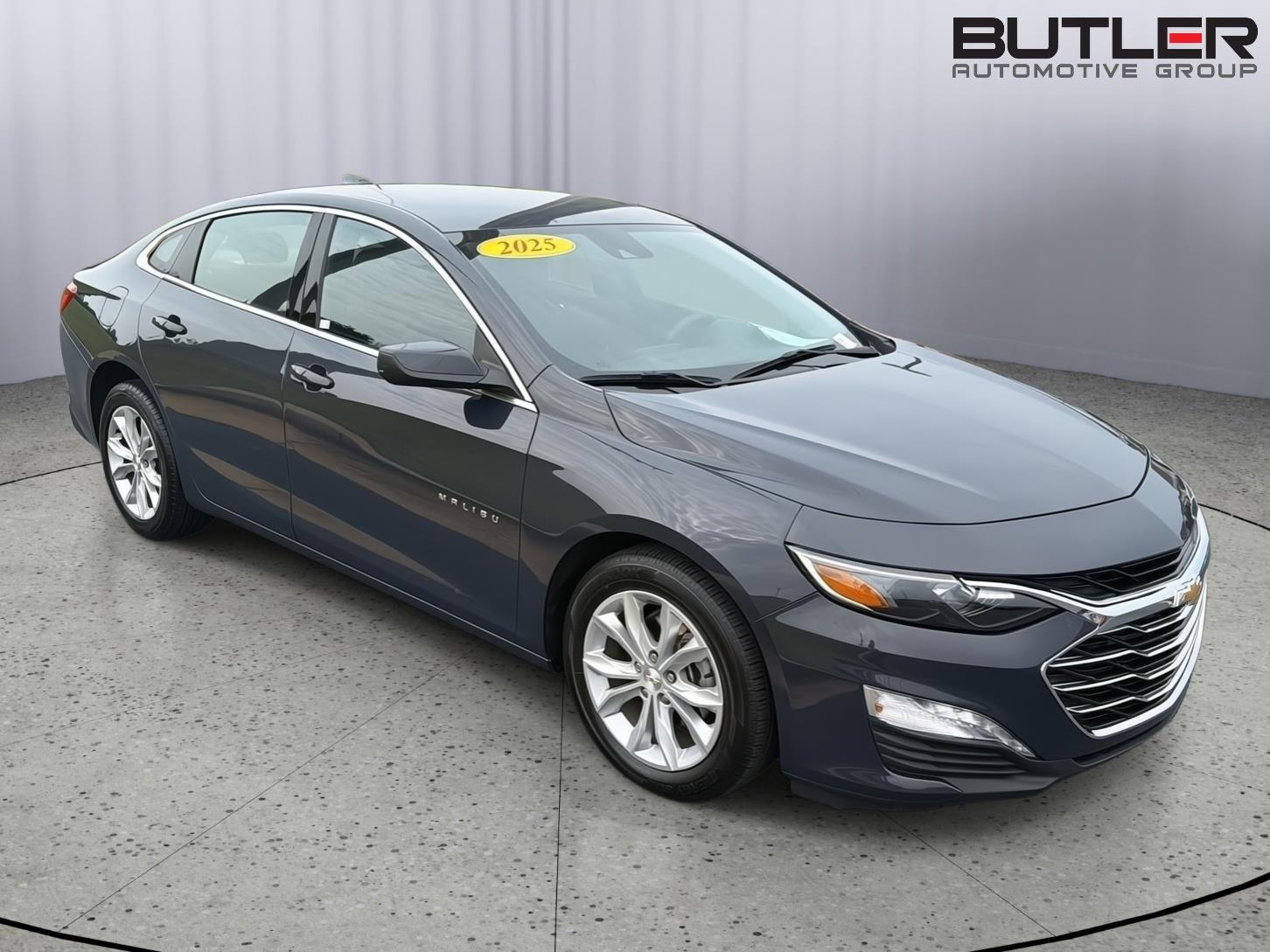 Used 2025 Chevrolet Malibu Sedan